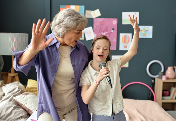 Singing with Grandchildren<br />

